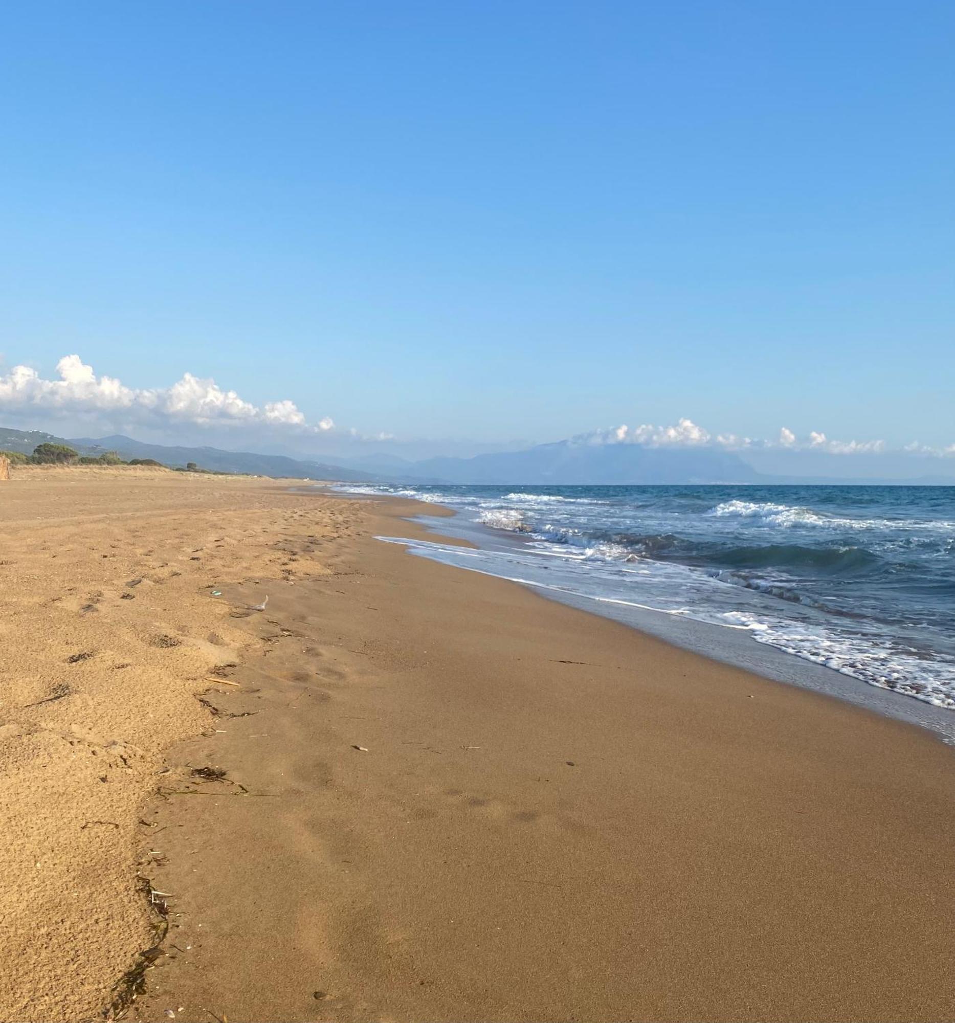 הוילה קאקובטוס Seaside Retreat House מראה חיצוני תמונה